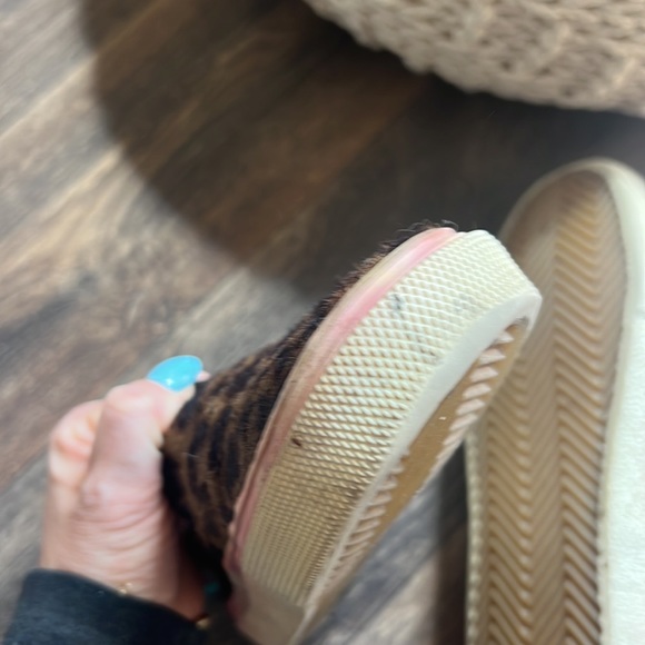 Saint Laurent Venice Leopard-Print Slip On Sneakers - Picture 9 of 12